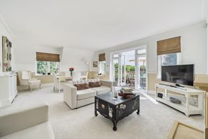 Photo 17- click for photo gallery